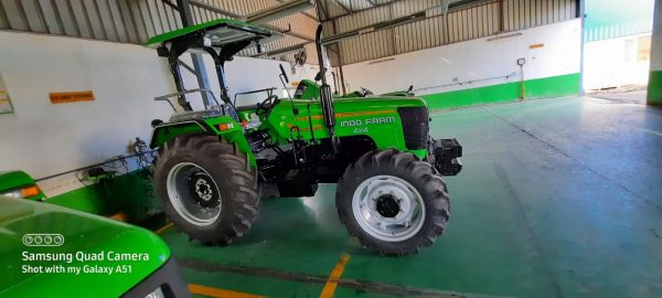 Tractor 4 CYL, 75 HP / 4WD, 4175 DI - Image 2