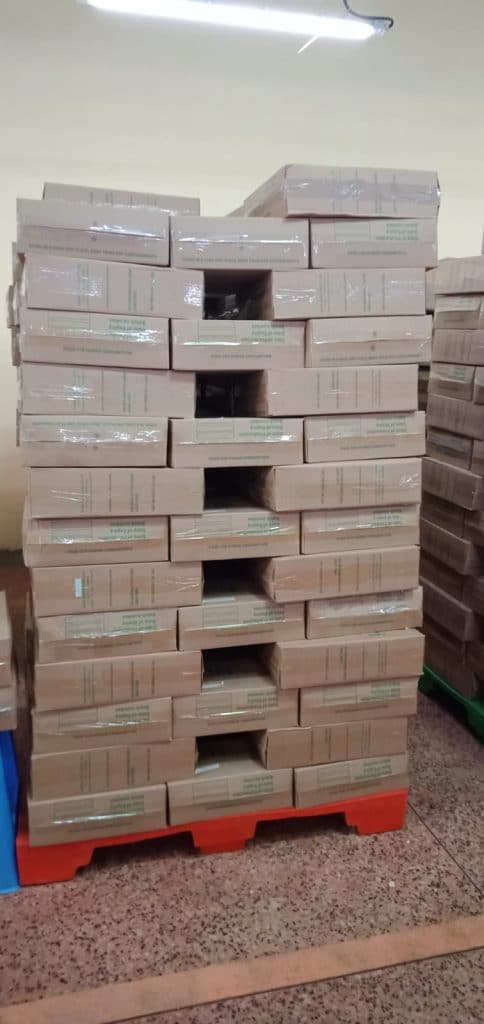 Go Africa® Raw Macadamia Nuts (Vacuum sealed foiled) 11.34kg / 25lbs (Sold Per MT) - Image 5